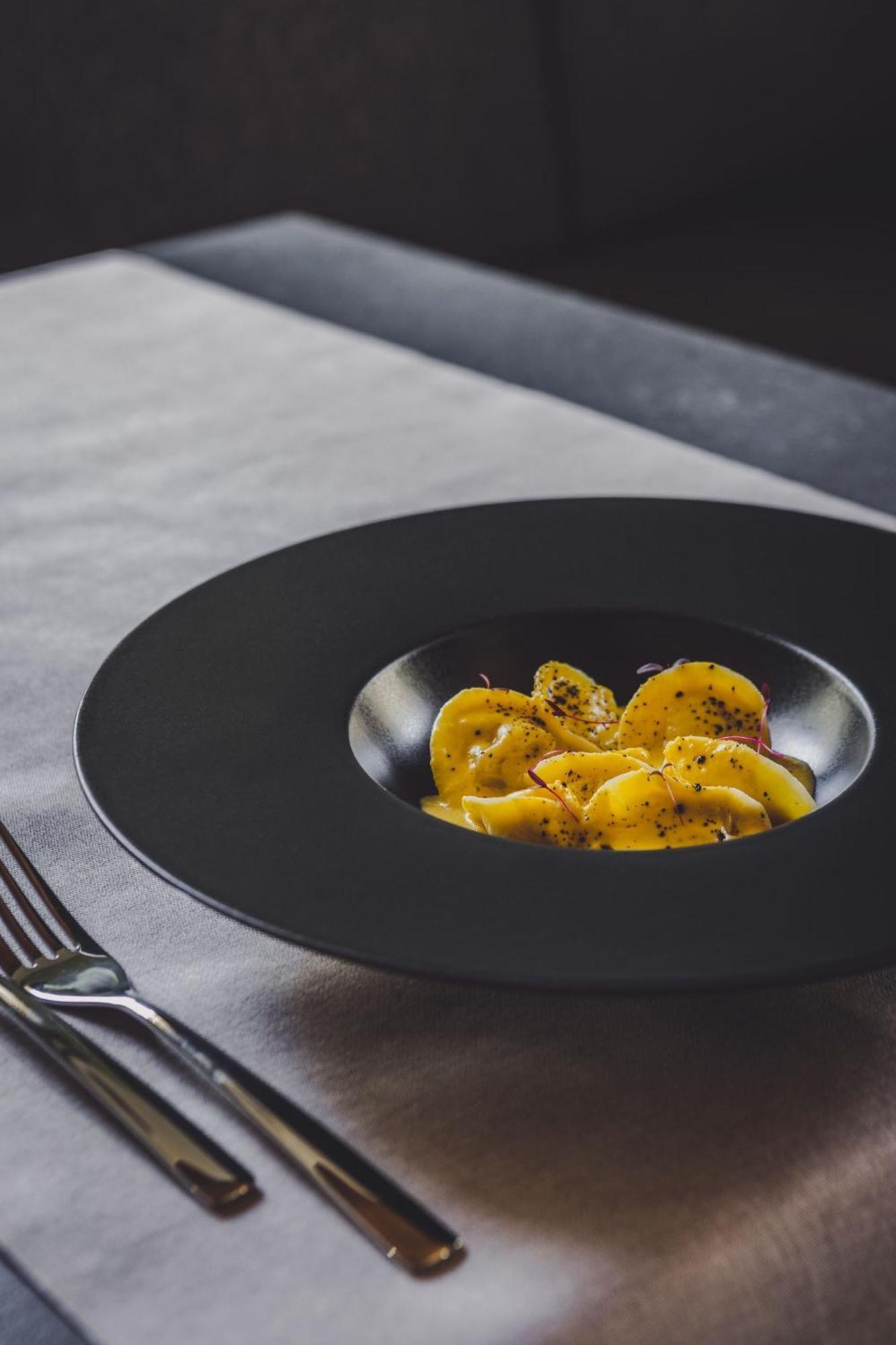 3 Vie Restaurant & Rooms Acquarossa Екстер'єр фото